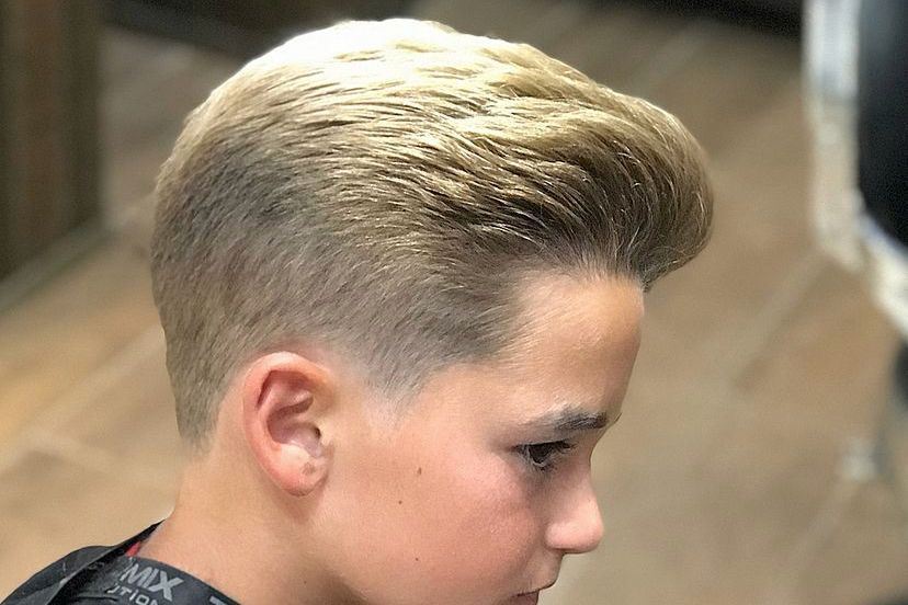 Pompadour clásico
